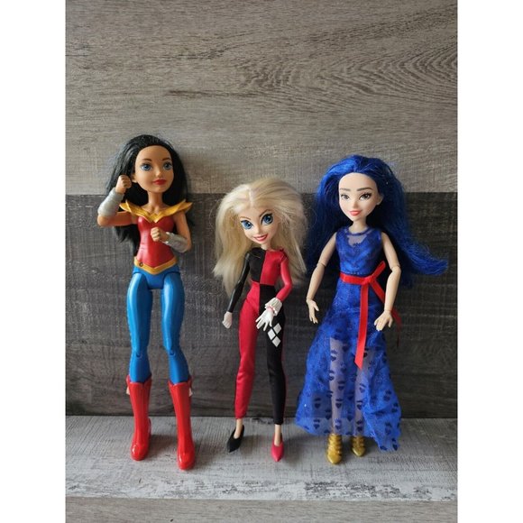 Disney Descendants Evie Doll Royal Wedding Dress Harley Quinn Wonder Woman LOT - Picture 1 of 13